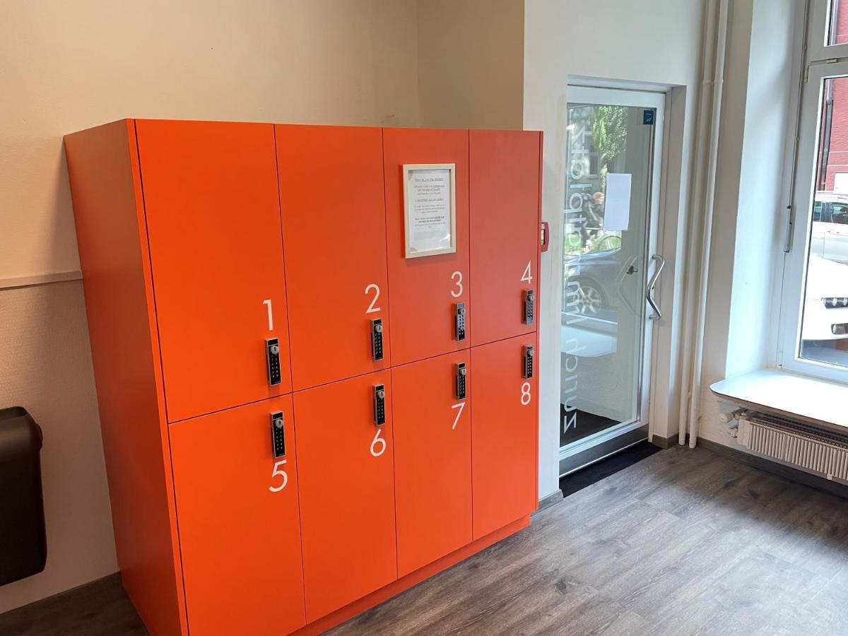 Easyhotel Zuerich Limmatplatz Zurique Exterior foto